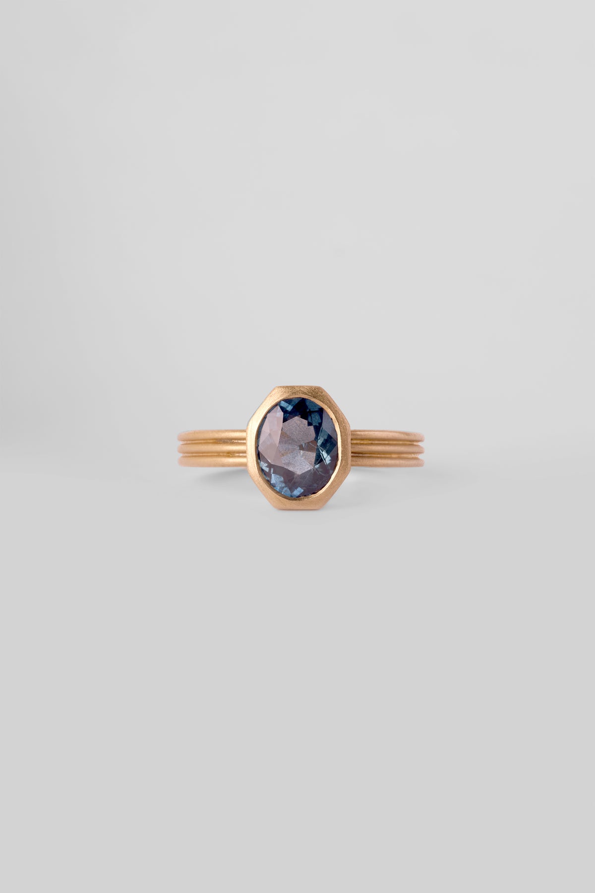 Thea Ring • Karmila Darling